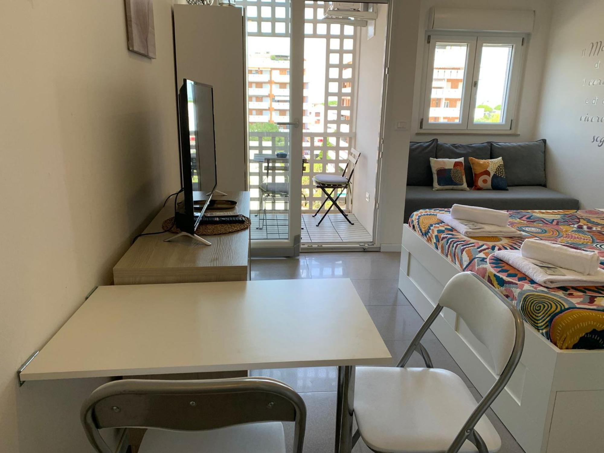 Appartement Monolocale Con Terrazza E Cucina à Lignano Sabbiadoro Extérieur photo