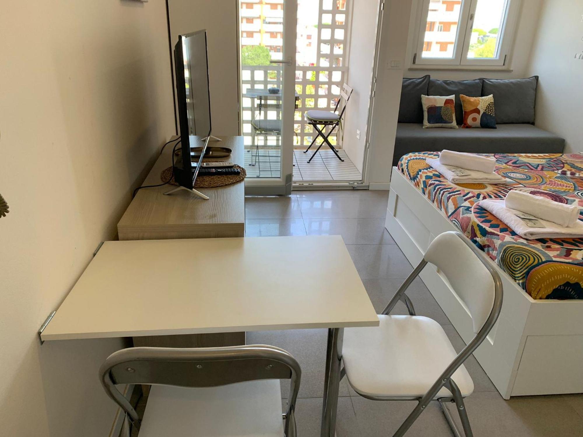 Appartement Monolocale Con Terrazza E Cucina à Lignano Sabbiadoro Extérieur photo